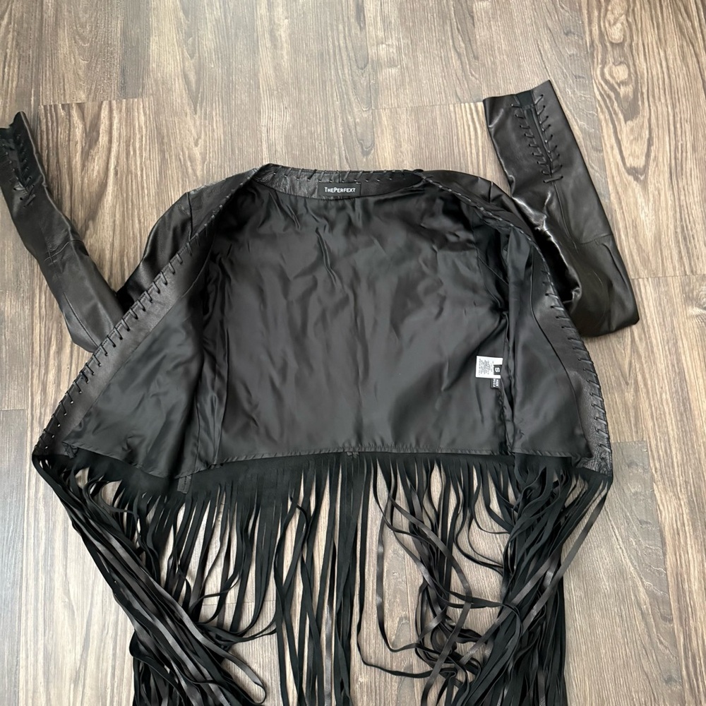 ThePerfext Christy Fringe Trim Accent Western Genuine Leather Jacket - Picture 6 of 16